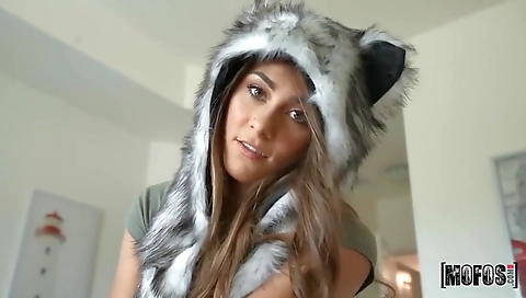 She's a littleya melone is ready for her first time