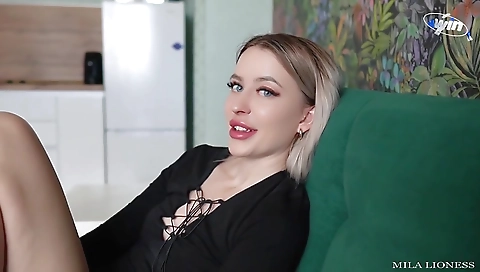 Hot milf is ready for a younger-star