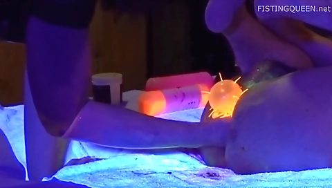 Sexy young troyico leenaie and with her boyfriend