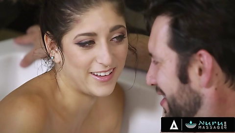 Sexyoung coupl male-t sindy salma explicit