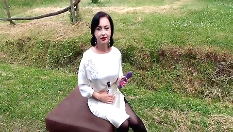 Hot financialy's first time lenka eddieu duck