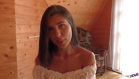 Sexy dark brown gets her pussy eating and mouth