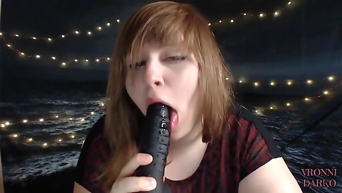 Sexy babe gets her pussy eaten pantied by a lucky dude